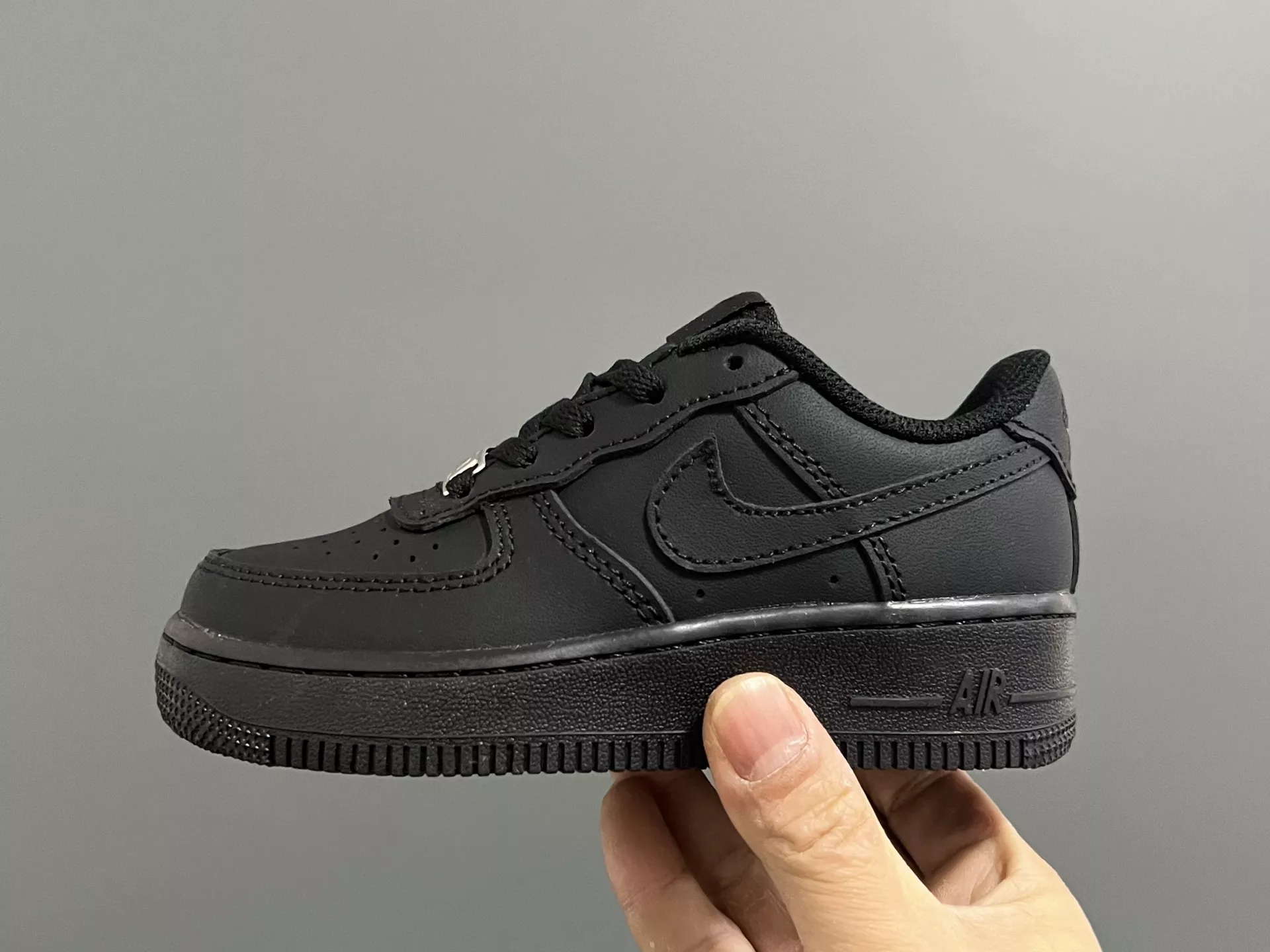 GoAnywhere 6085 Nike Air Force Kids Shoes