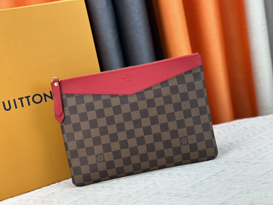 GoAnywhere 6108 Louis Vuitton LV Wallets For Unisex