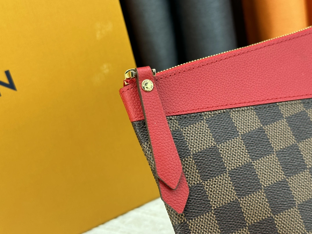 GoAnywhere 6108 Louis Vuitton LV Wallets For Unisex