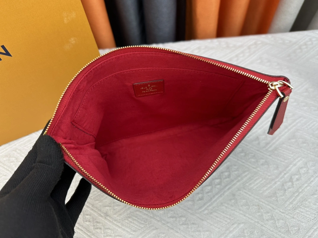 GoAnywhere 6108 Louis Vuitton LV Wallets For Unisex