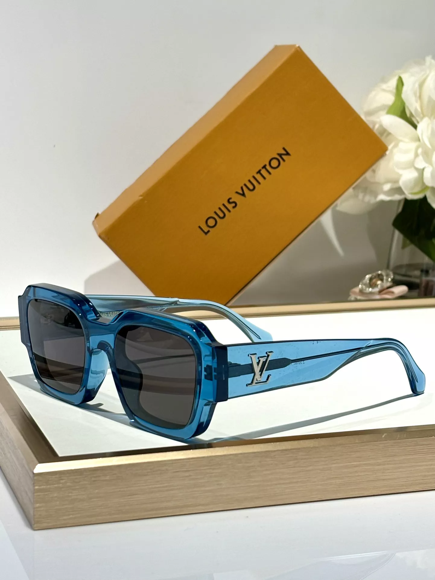 GoAnywhere 6872 Louis Vuitton AAA Quality Sunglasses