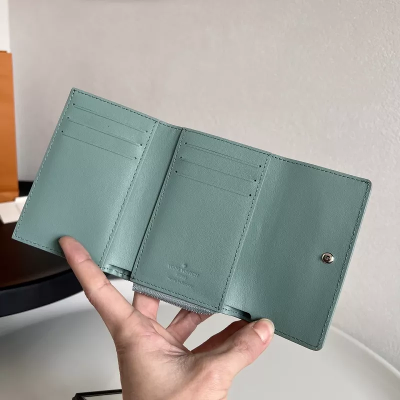 GoAnywhere 6915 Louis Vuitton AAA Quality Card Case
