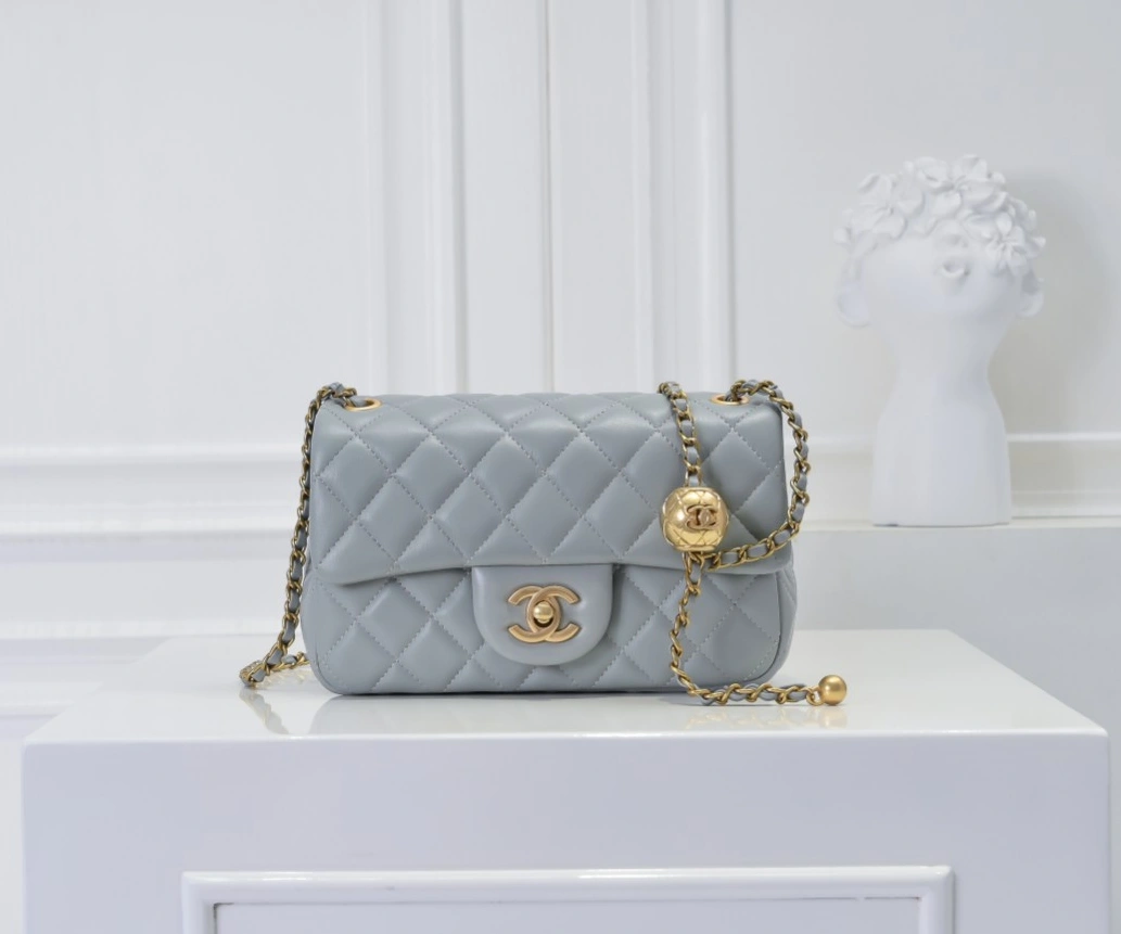 GoAnywhere 7020 Chanel AAA Quality Messenger Bags