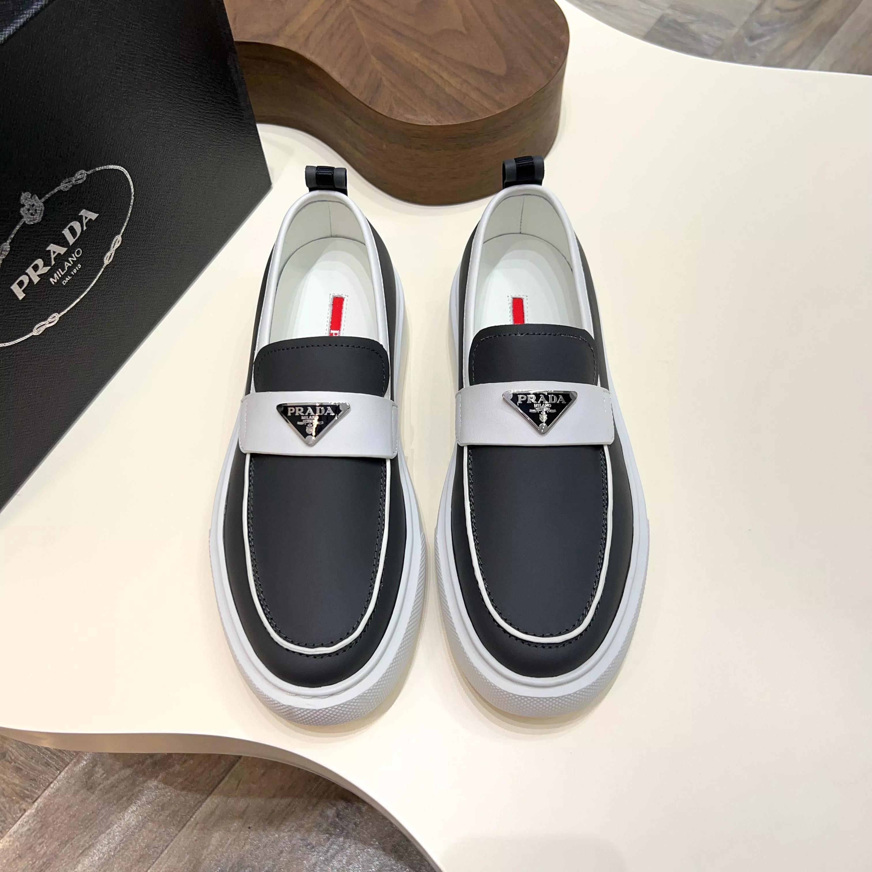 GoAnywhere 706 Prada Casual Shoes For Men