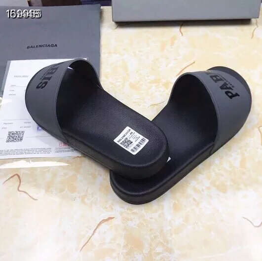 GoAnywhere 723 Balenciaga Slippers For Men