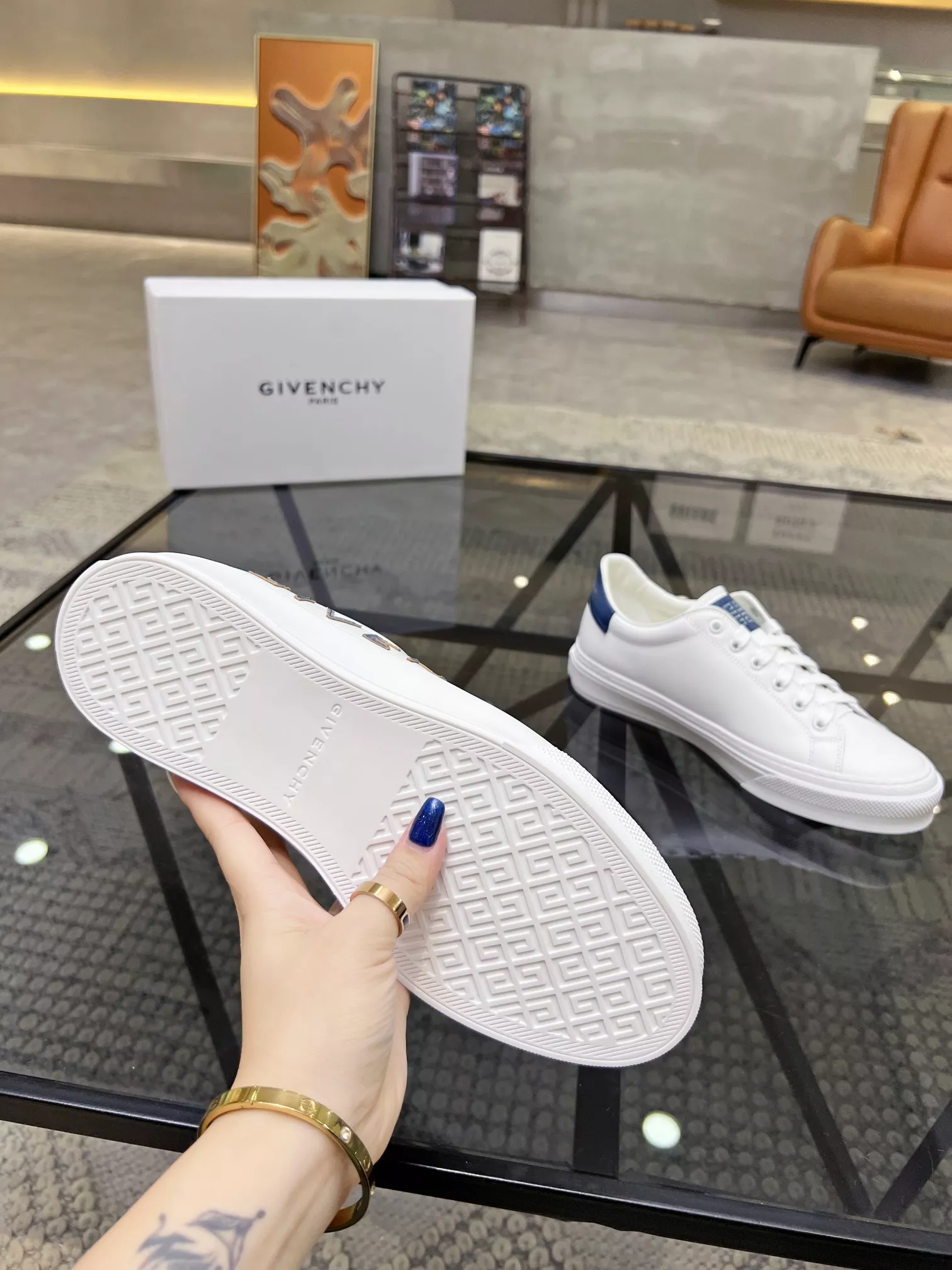 GoAnywhere 7284 Givenchy Casual Shoes For Men