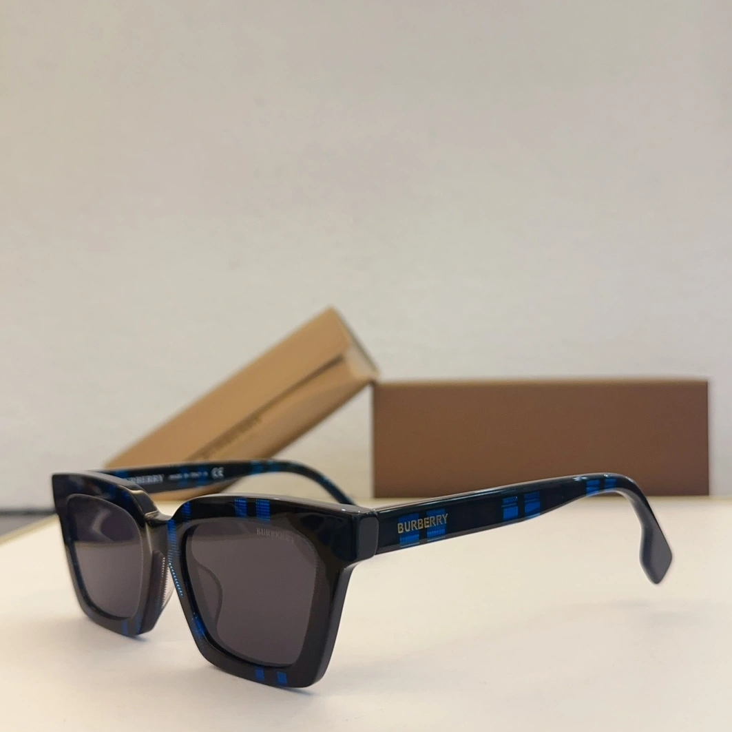 GoAnywhere 7315 Burberry AAA Quality Sunglasses