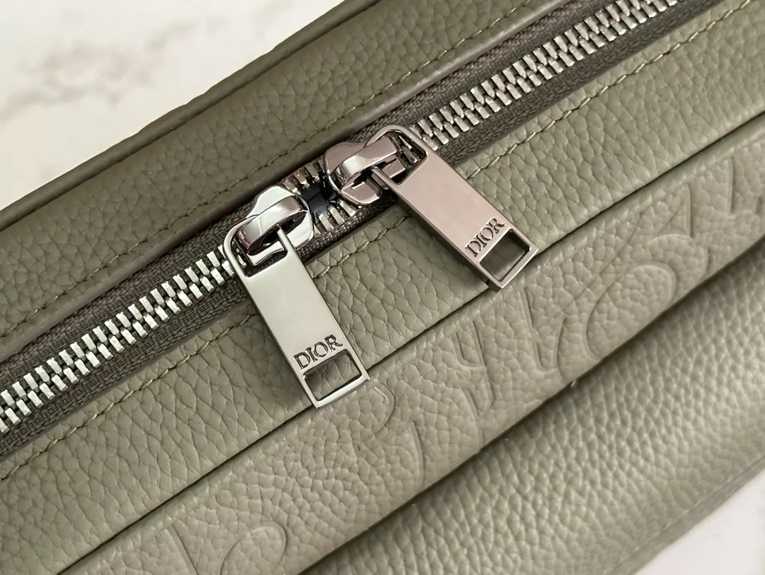 GoAnywhere 7424 Christian Dior AAA Man Messenger Bags
