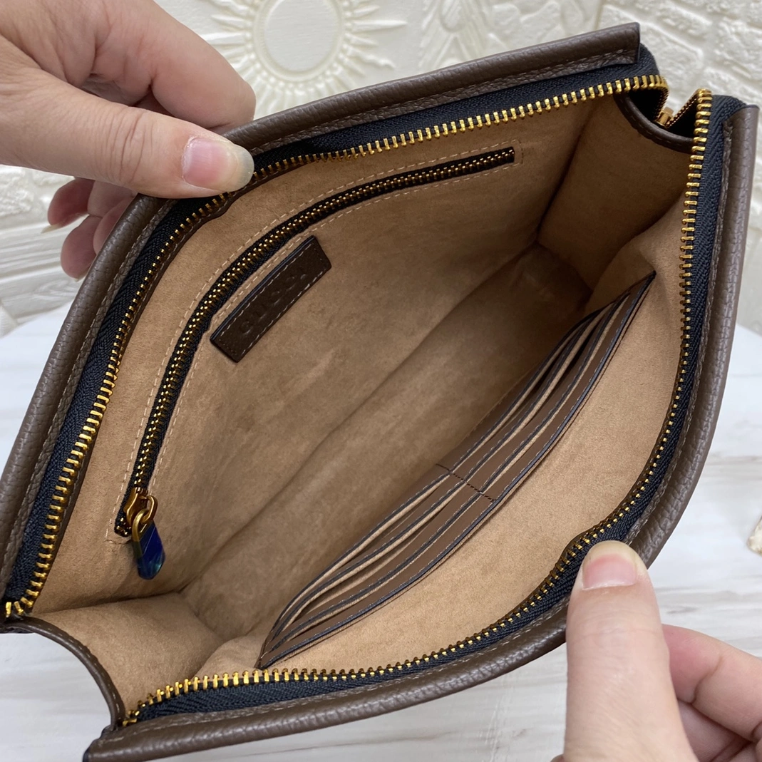 GoAnywhere 7606 Gucci AAA Man Wallets
