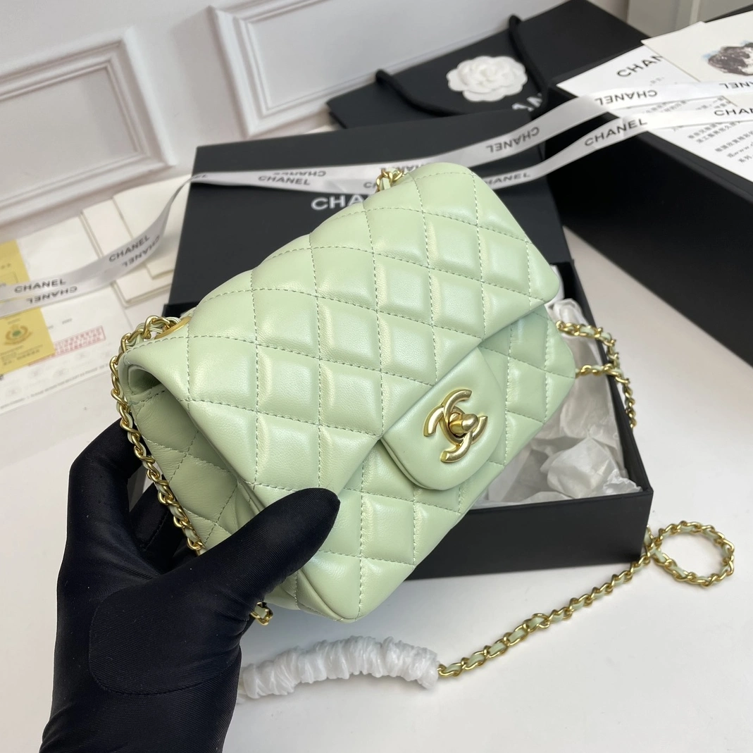 GoAnywhere 770 Chanel AAA Quality Messenger Bags For Women
