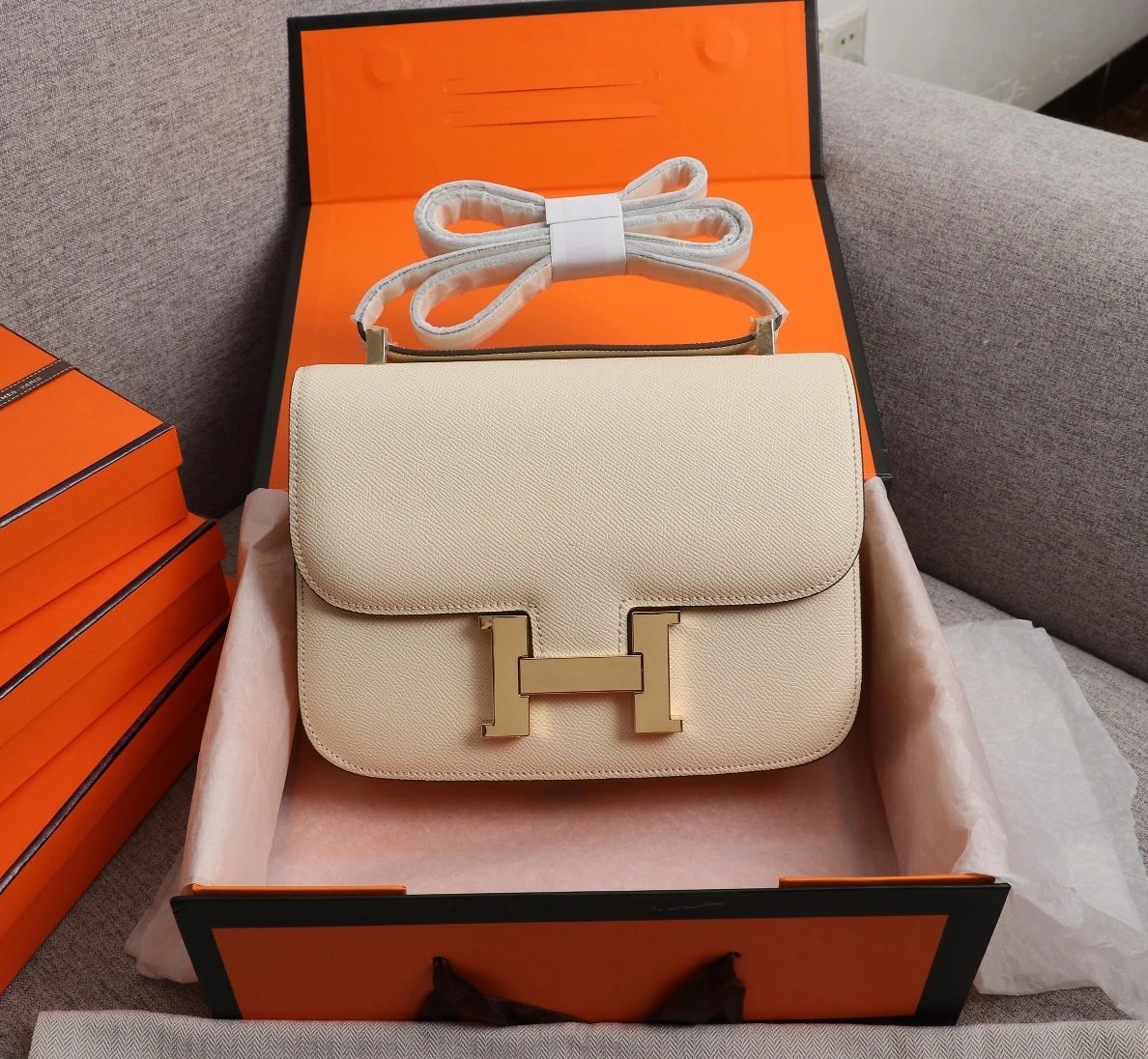 GoAnywhere 7723 Hermes AAA Quality Messenger Bags For Women