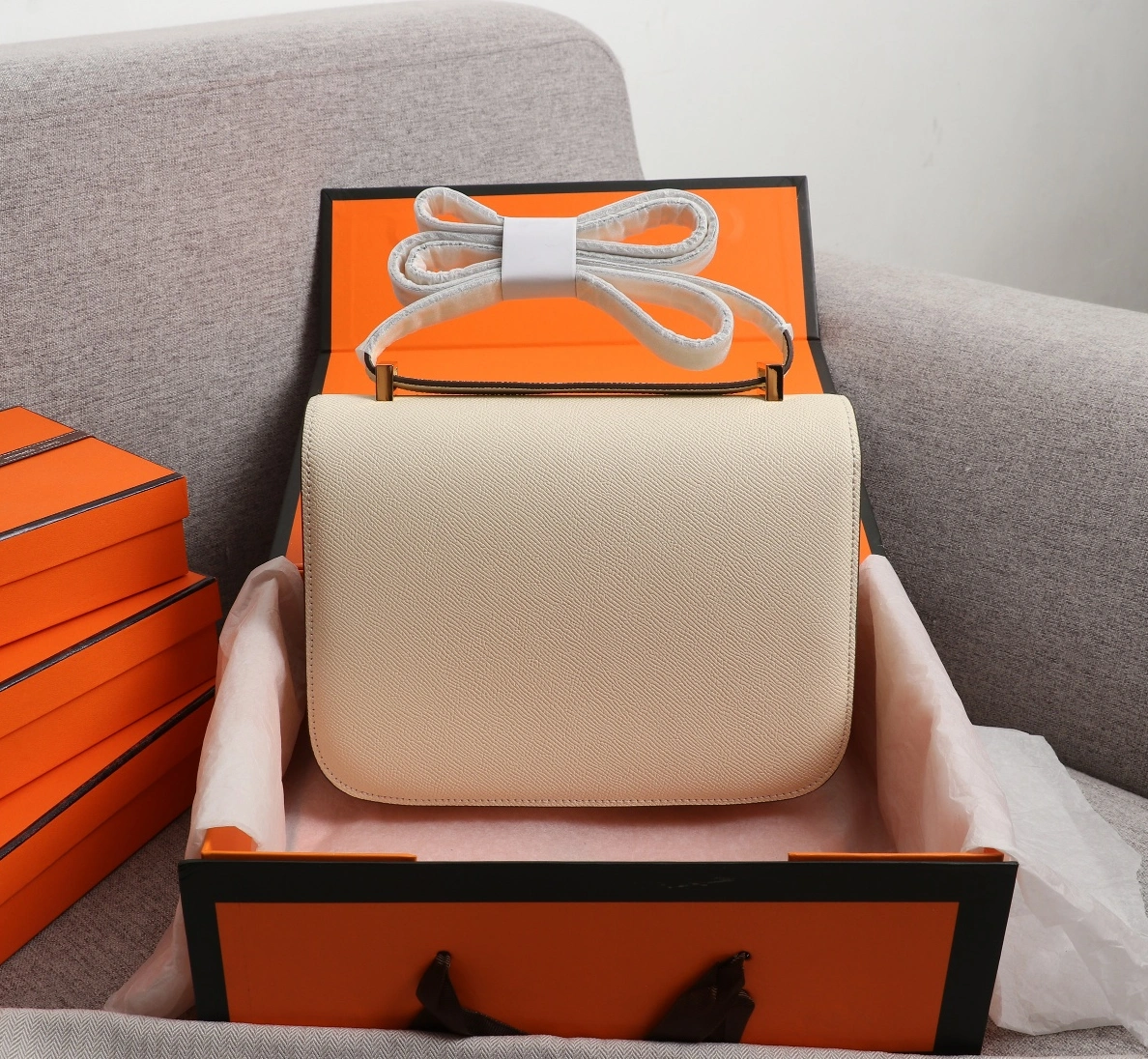 GoAnywhere 7723 Hermes AAA Quality Messenger Bags For Women