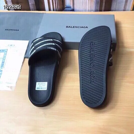 GoAnywhere 806 Balenciaga Slippers For Men