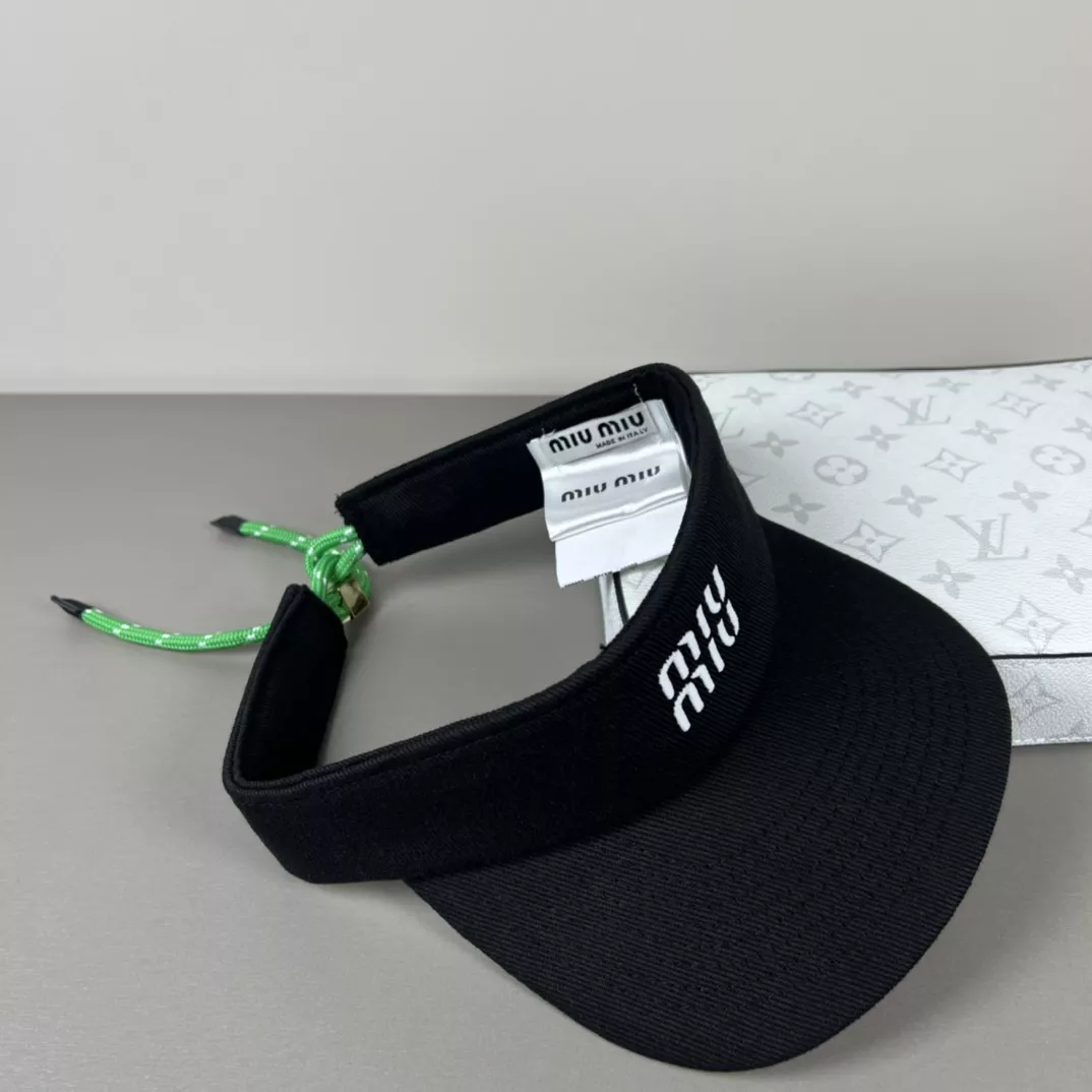 GoAnywhere 8126 MIU MIU Caps