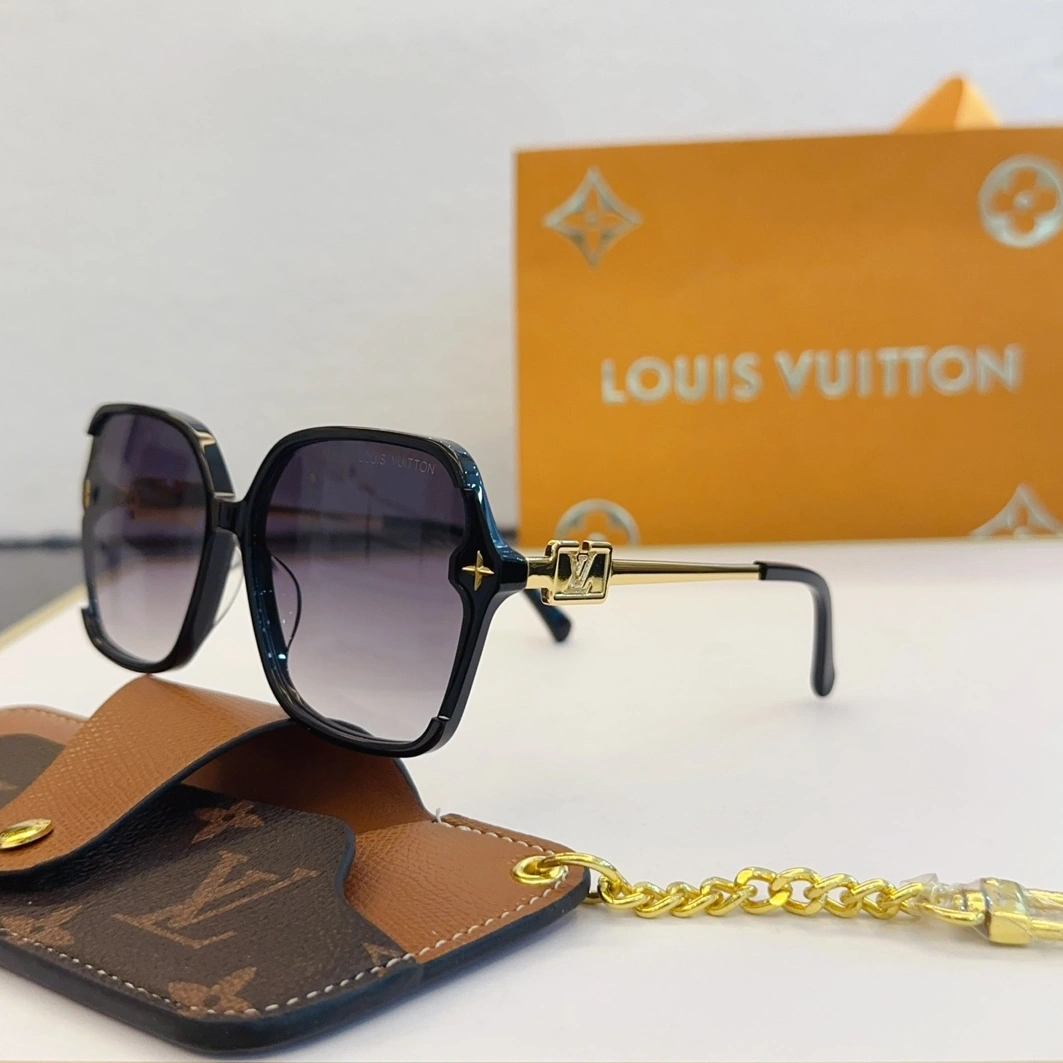 GoAnywhere 815 Louis Vuitton AAA Quality Sunglasses