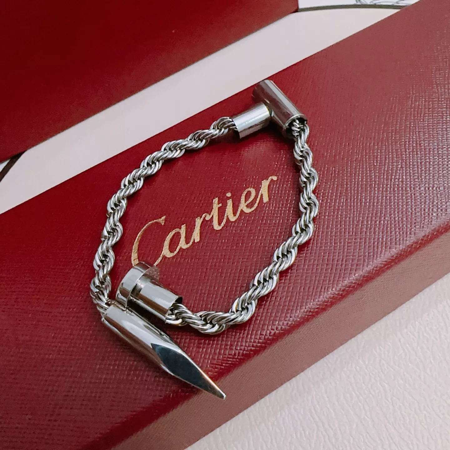 GoAnywhere 8279 Cartier bracelets