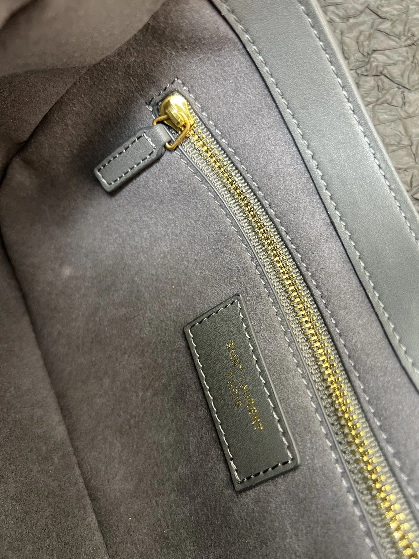GoAnywhere 8324 Yves Saint Laurent YSL AAA Quality Shoulder Bags For Women