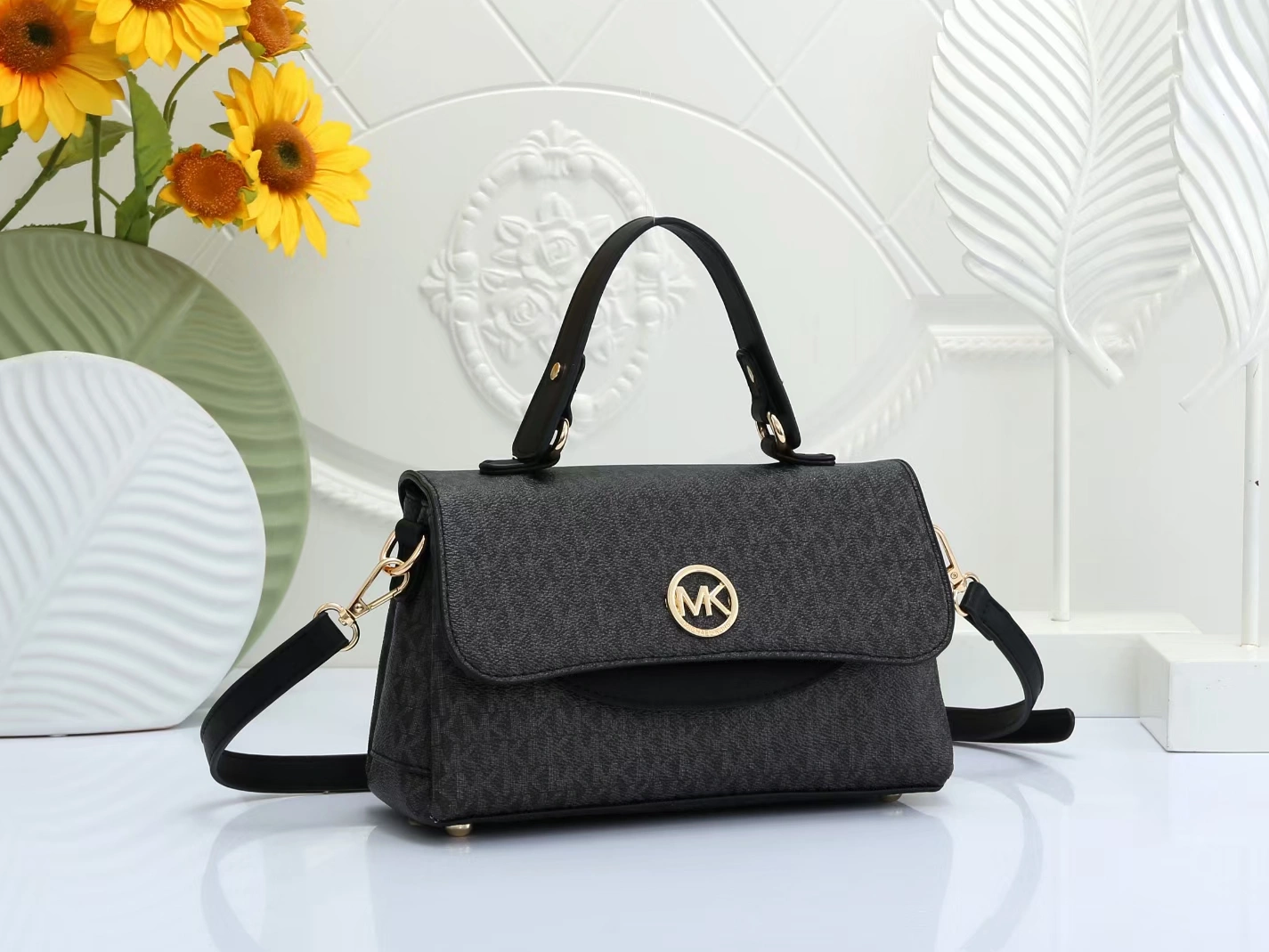 GoAnywhere 8488 Michael Kors Messenger Bags For Women