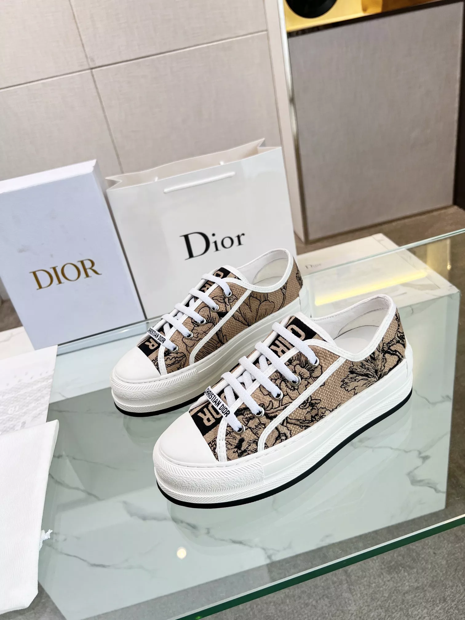 GoAnywhere 8590 Christian Dior Casual Shoes For Women
