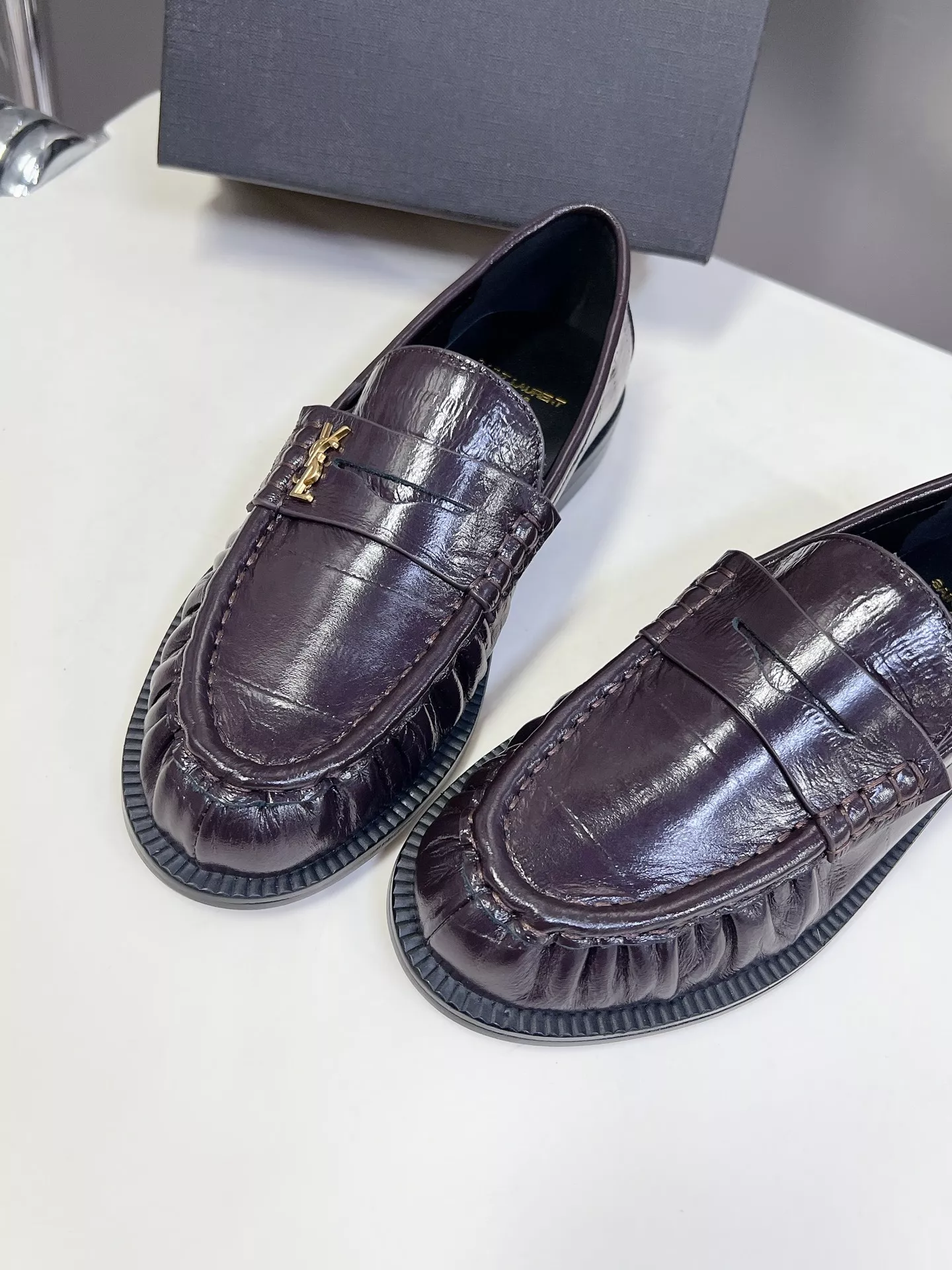 GoAnywhere 8718 Yves Saint Laurent YSL Leather Shoes For Women
