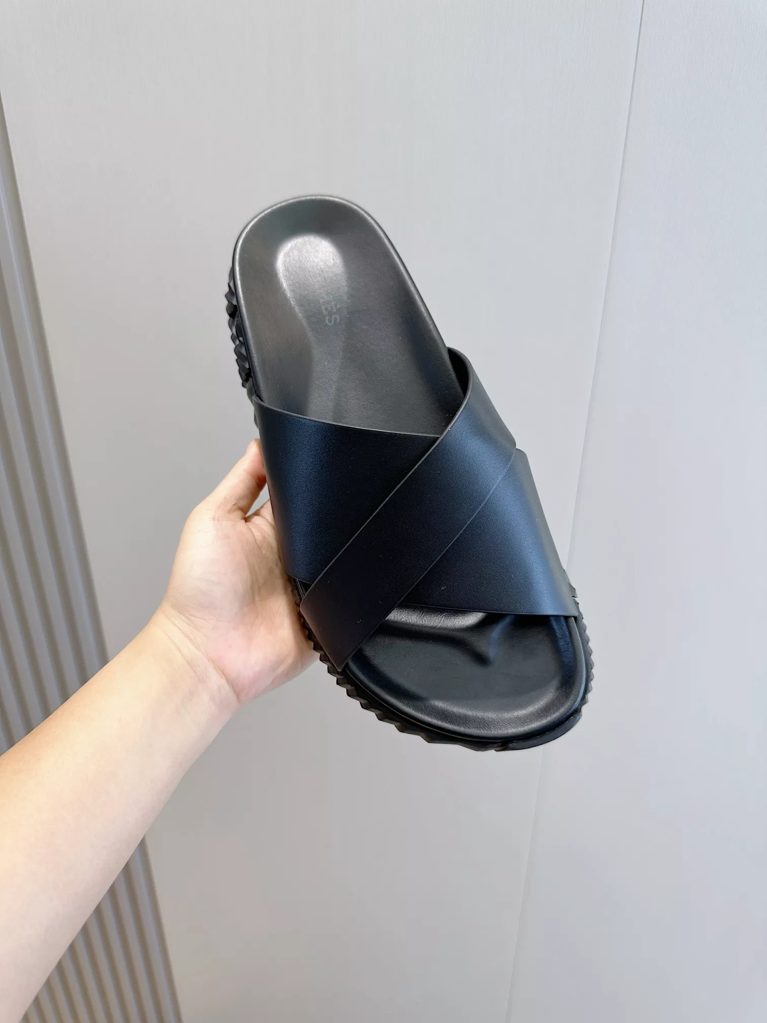 GoAnywhere 872 Hermes Slippers For Men