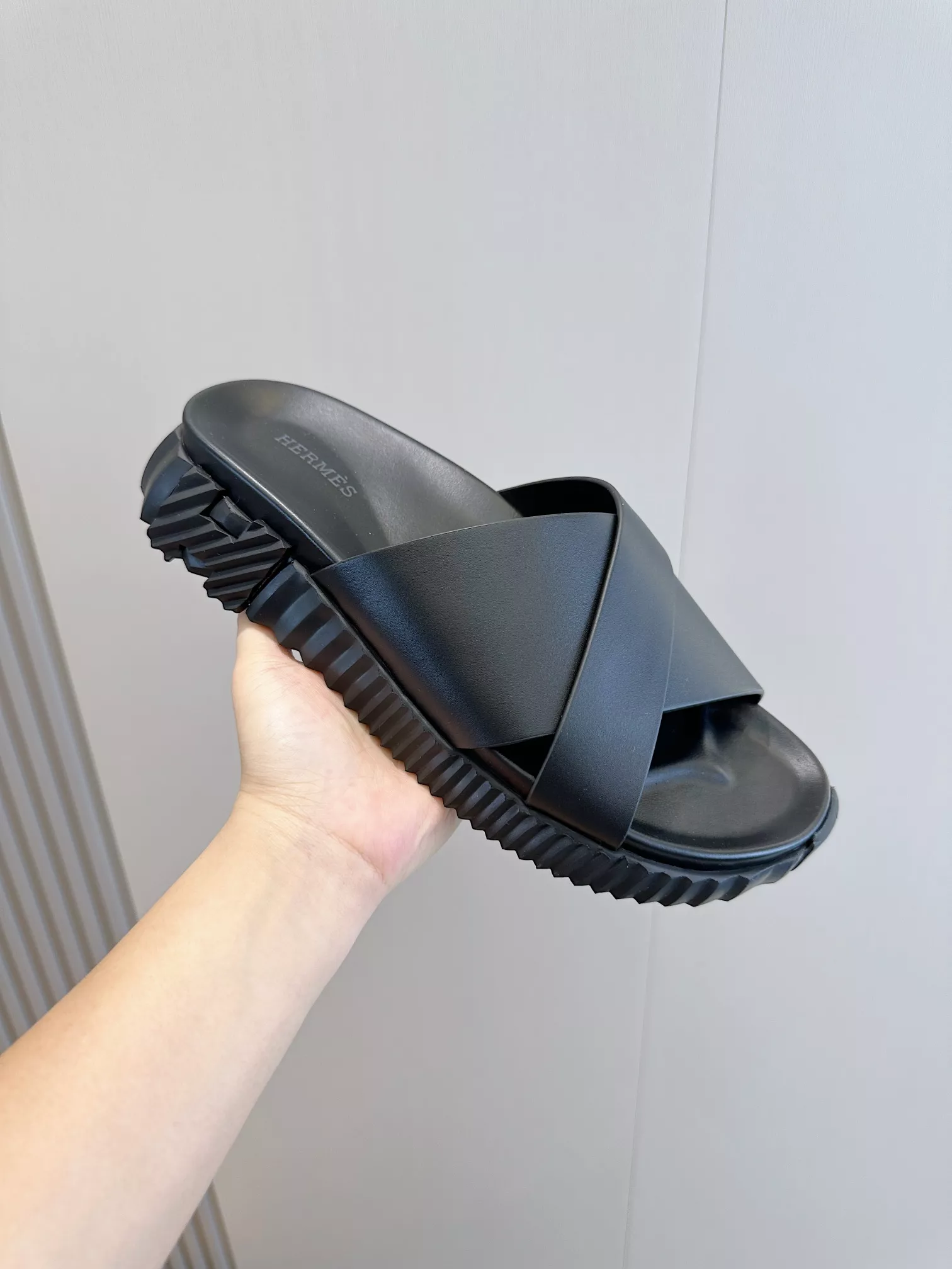 GoAnywhere 872 Hermes Slippers For Men