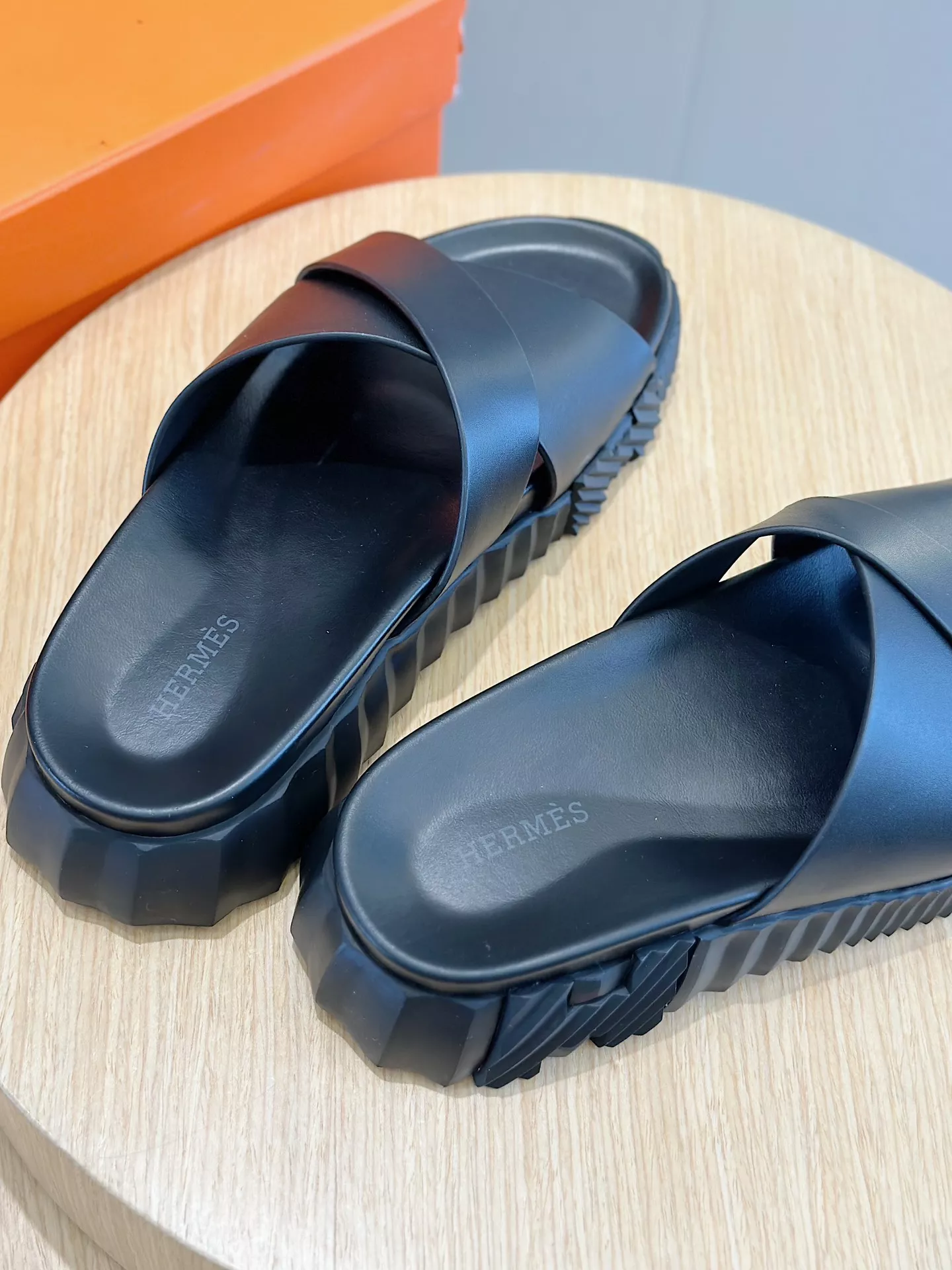 GoAnywhere 872 Hermes Slippers For Men
