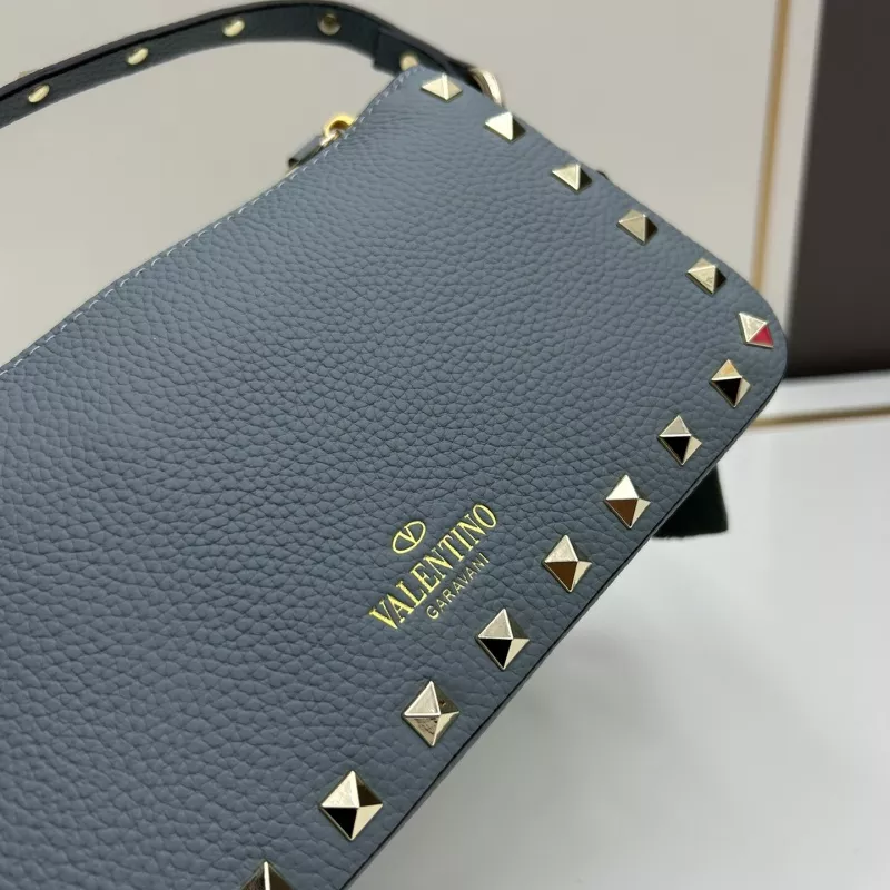GoAnywhere 8768 Valentino AAA Quality Messenger Bags For Women