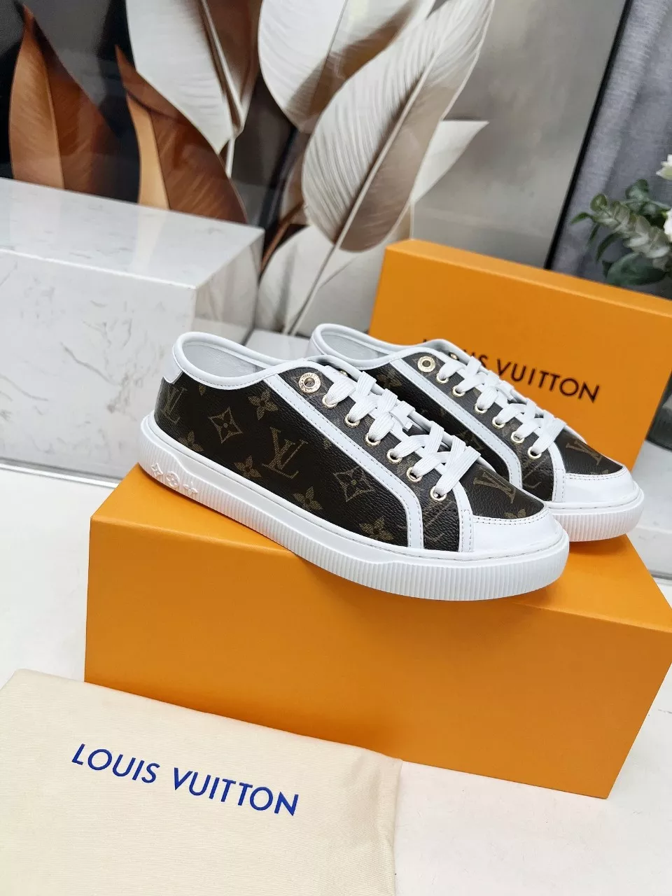 GoAnywhere 8821 Louis Vuitton Casual Shoes For Women