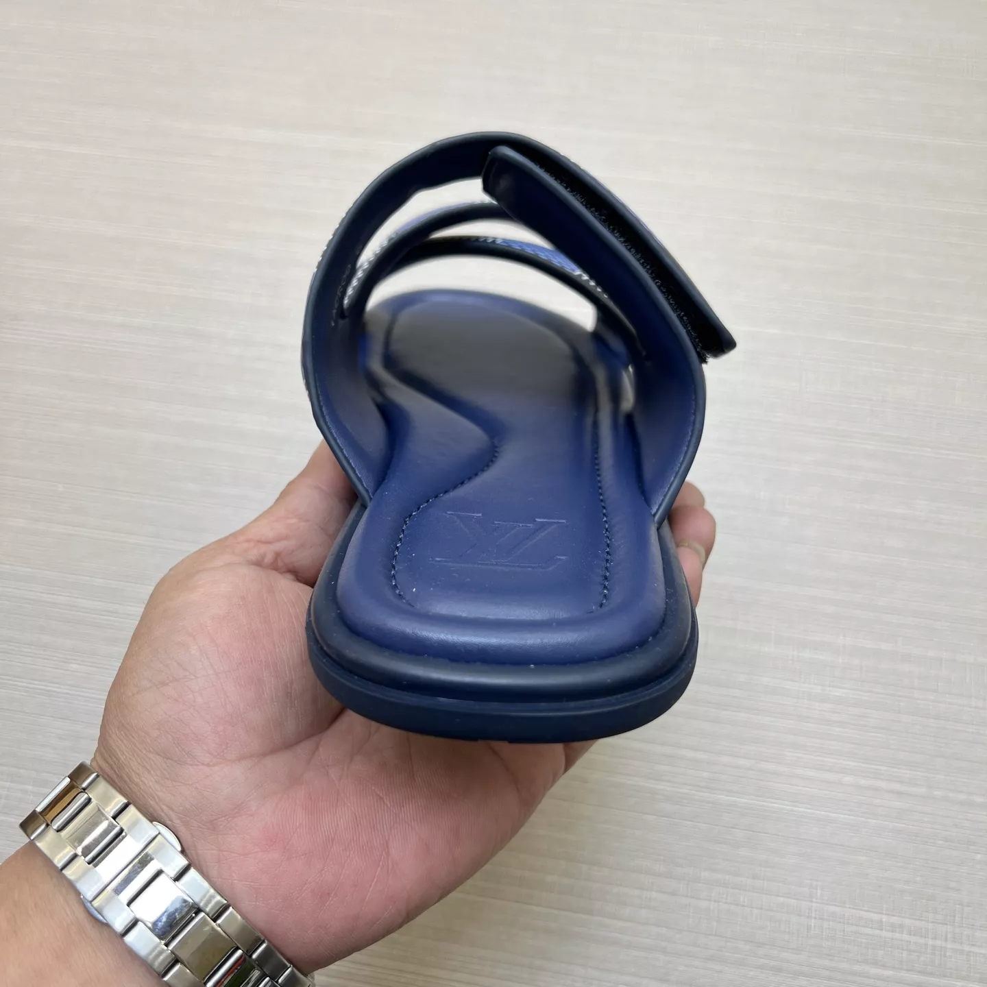 GoAnywhere 887 Louis Vuitton Slippers For Men