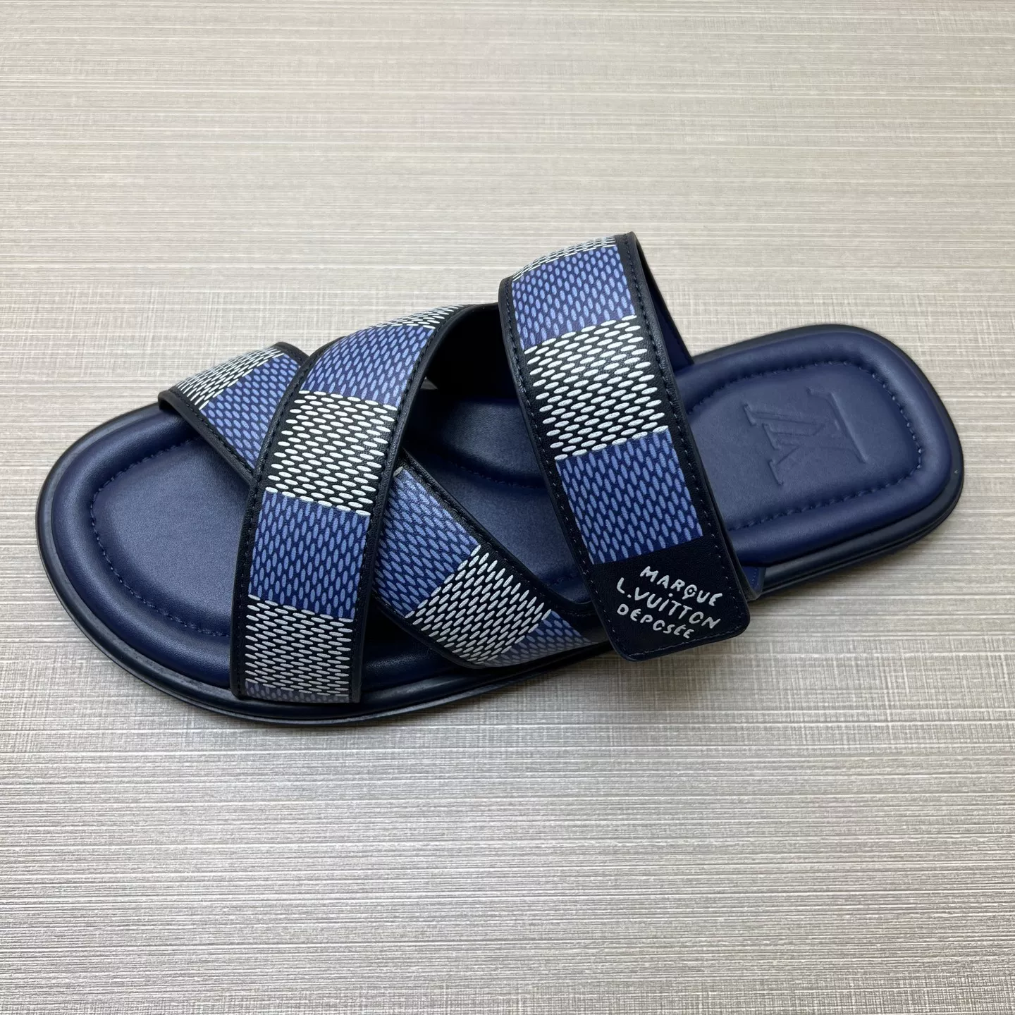 GoAnywhere 887 Louis Vuitton Slippers For Men