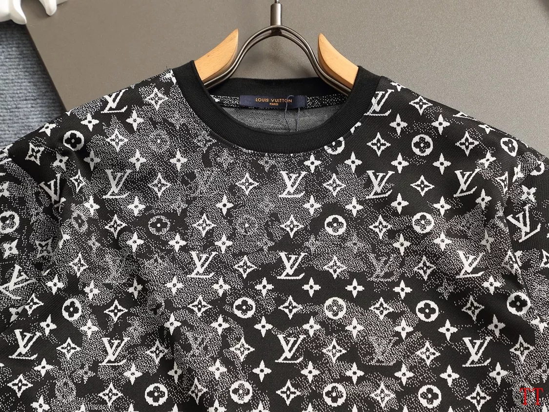 GoAnywhere 8887 Louis Vuitton LV T-Shirts Short Sleeved For Unisex