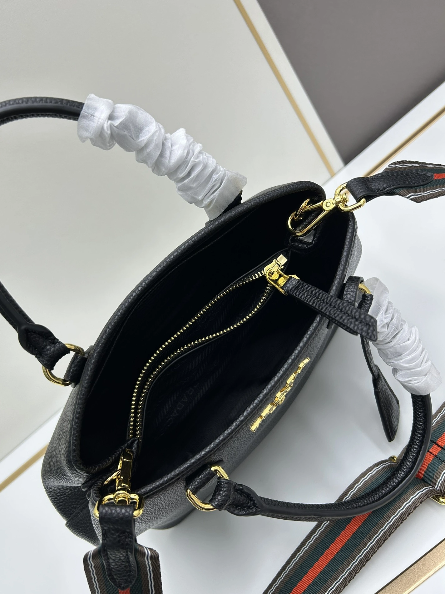 GoAnywhere 9071 Prada AAA Quality Handbags For Women
