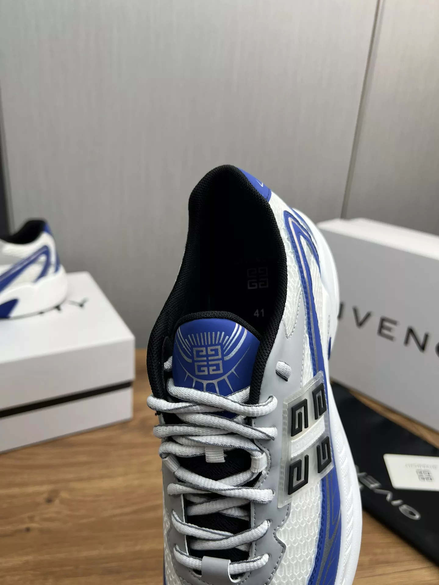 GoAnywhere 9262 Givenchy Casual Shoes For Men