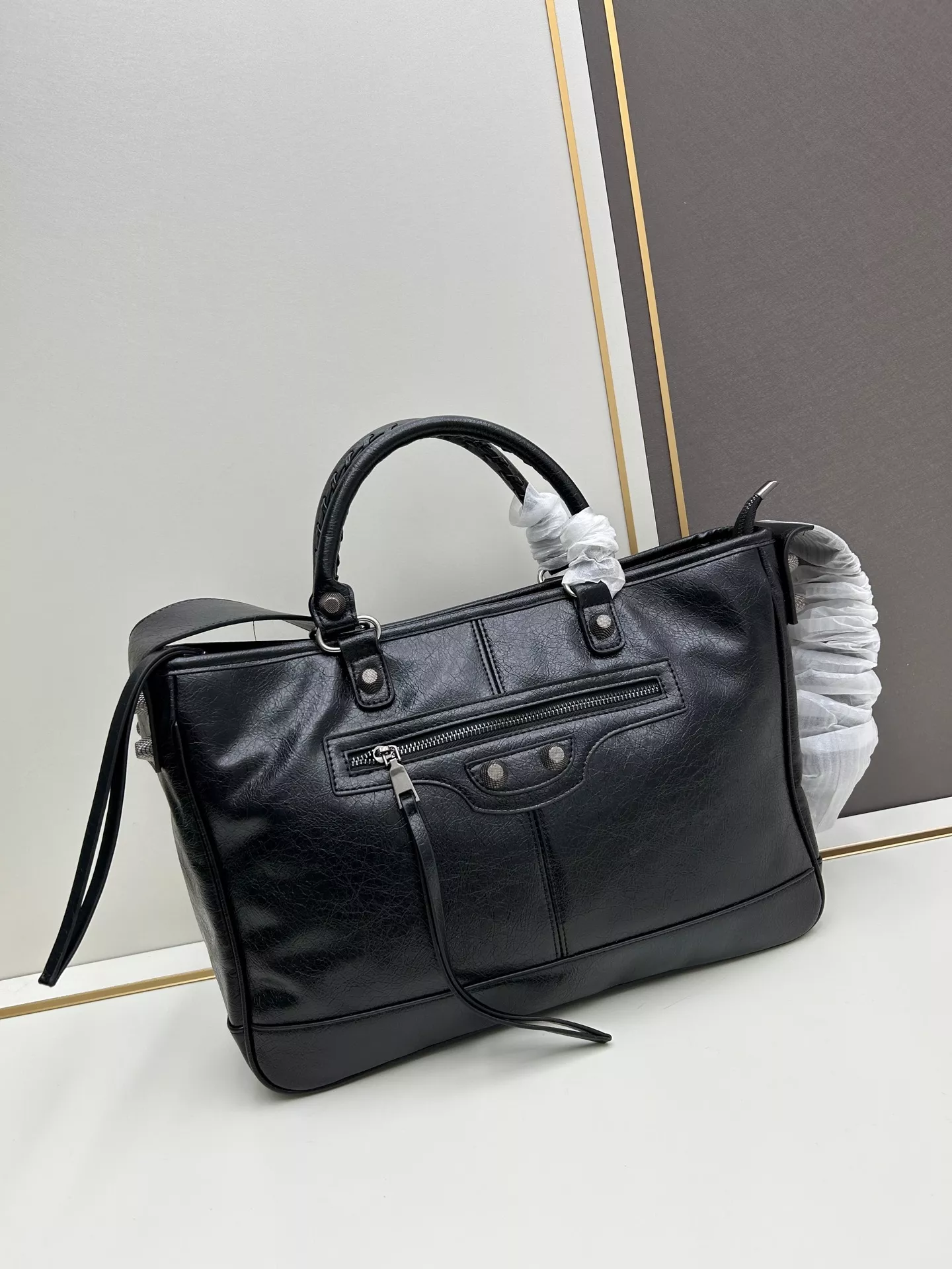 GoAnywhere 9290 Balenciaga AAA Quality Handbags For Women
