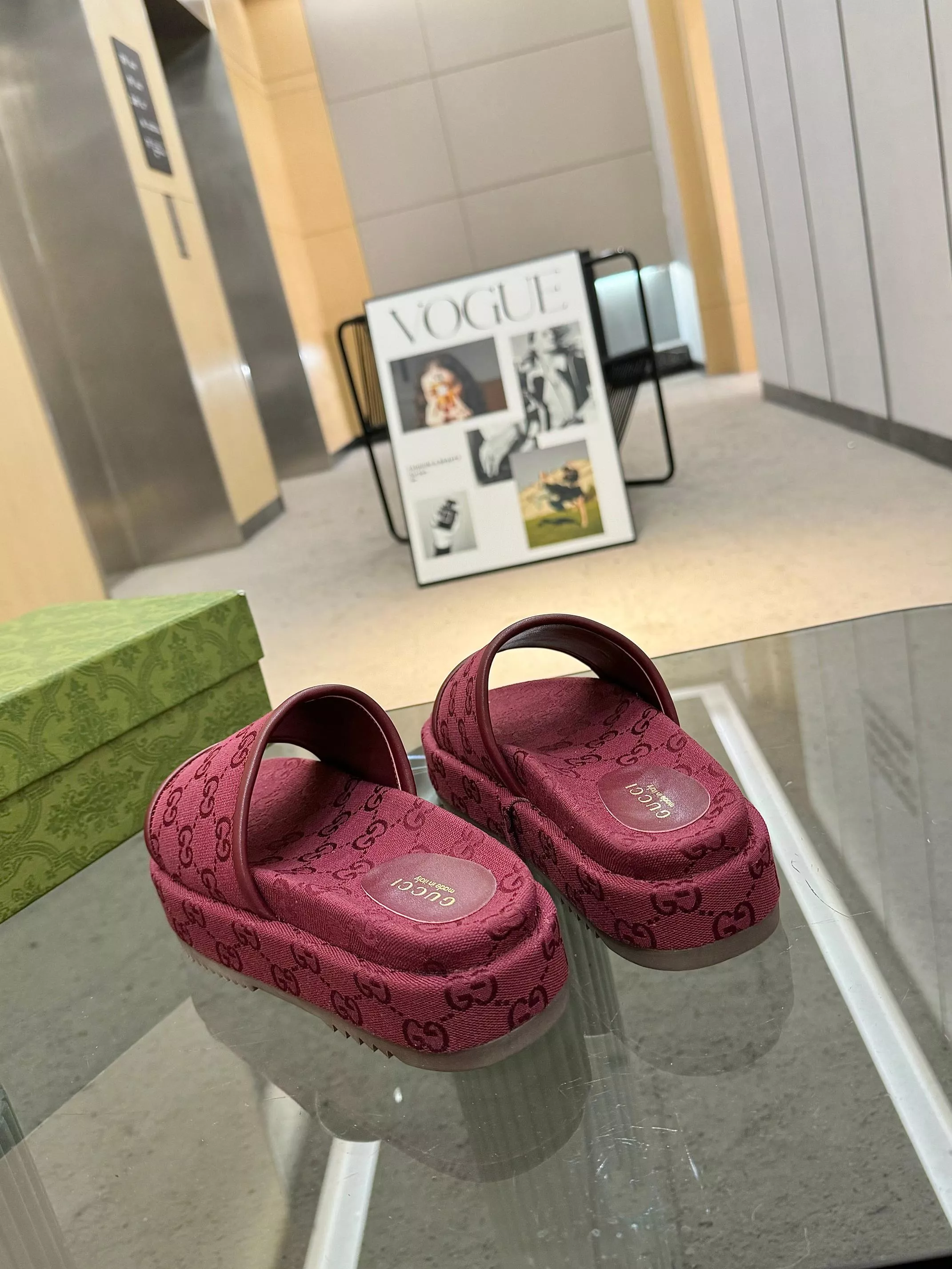 GoAnywhere 9387 Gucci Slippers For Women