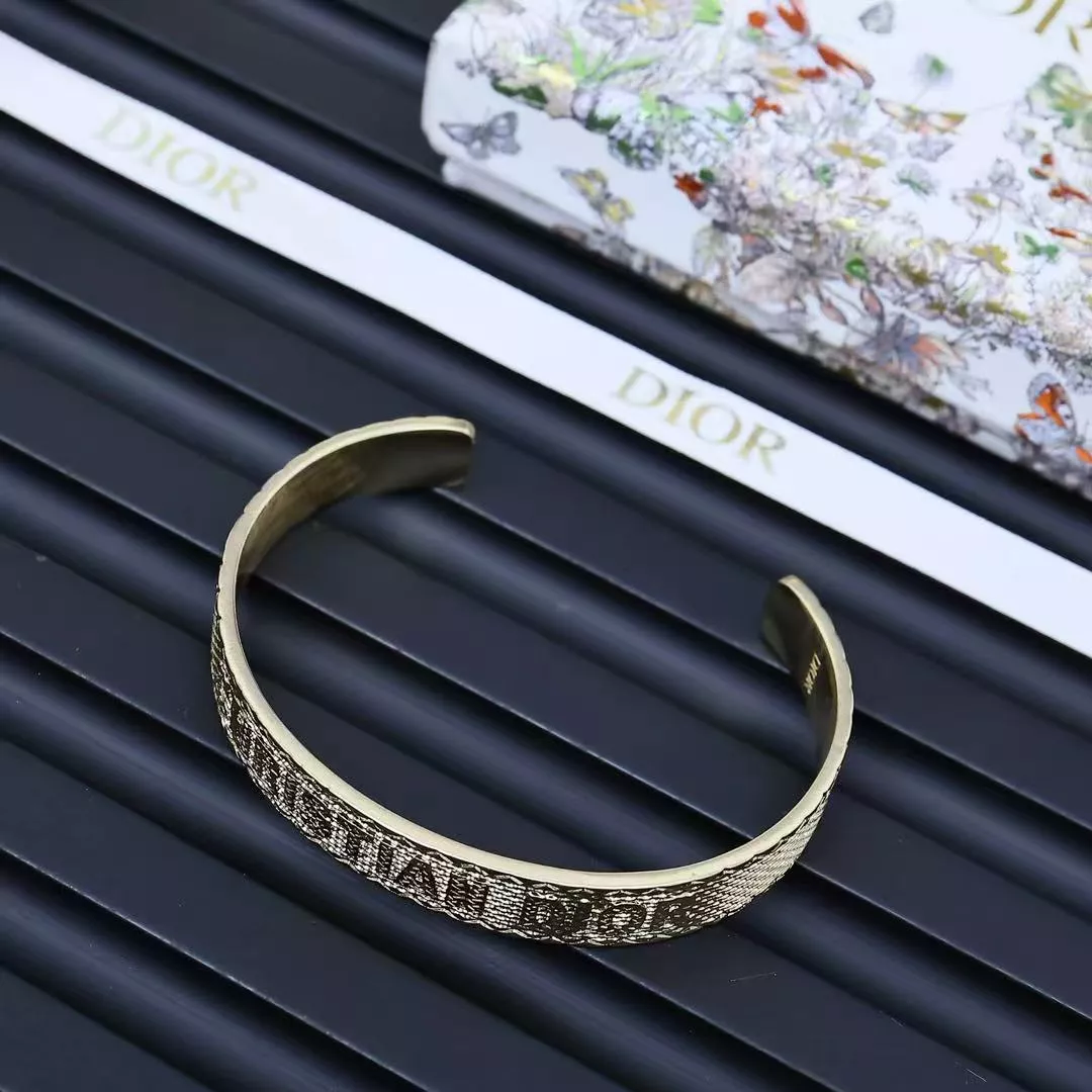 GoAnywhere 961 Christian Dior Bracelets