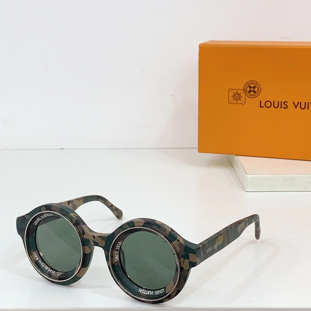 GoAnywhere 9832 Louis Vuitton AAA Quality Sunglasses