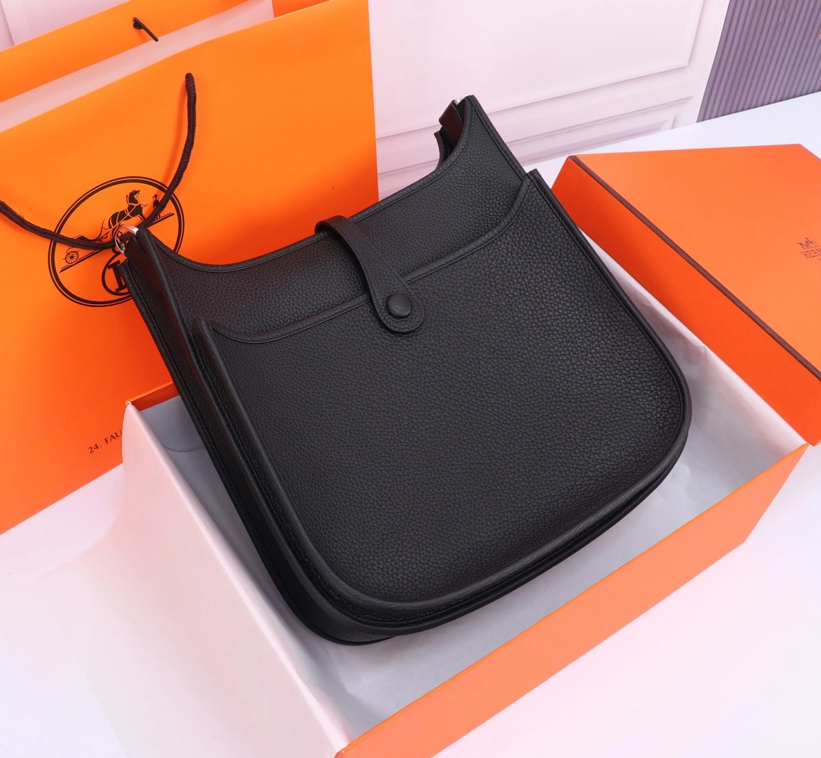 GoAnywhere 9841 Hermes AAA Quality Messenger Bags For Women