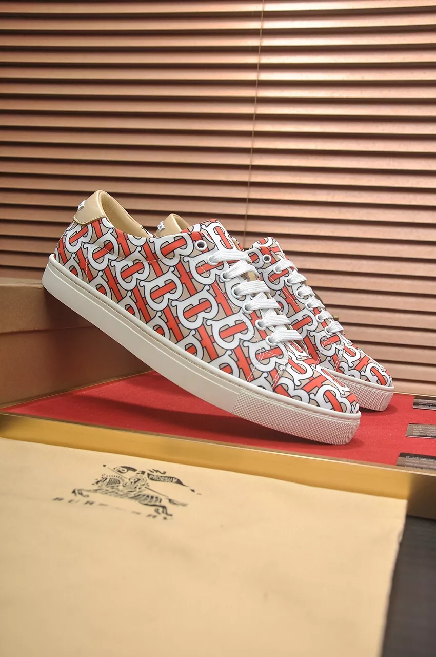 GoAnywhere 9889 Burberry Casual Shoes For Men