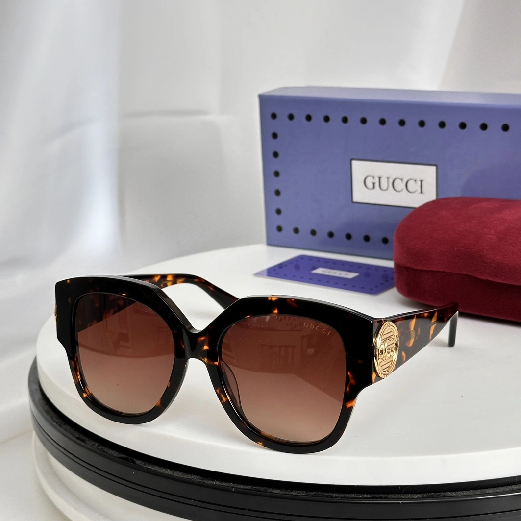 GoAnywhere 9947 Gucci AAA Quality Sunglasses