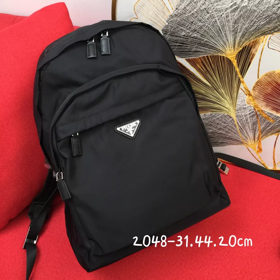 GoodFit 1089 Prada AAA Man Backpacks