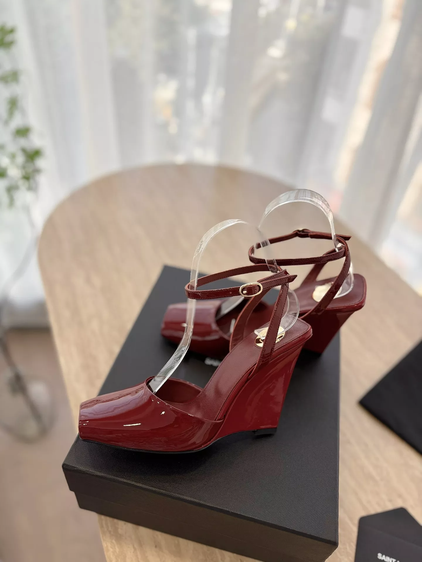 GoodFit 1233 Yves Saint Laurent YSL Sandal For Women
