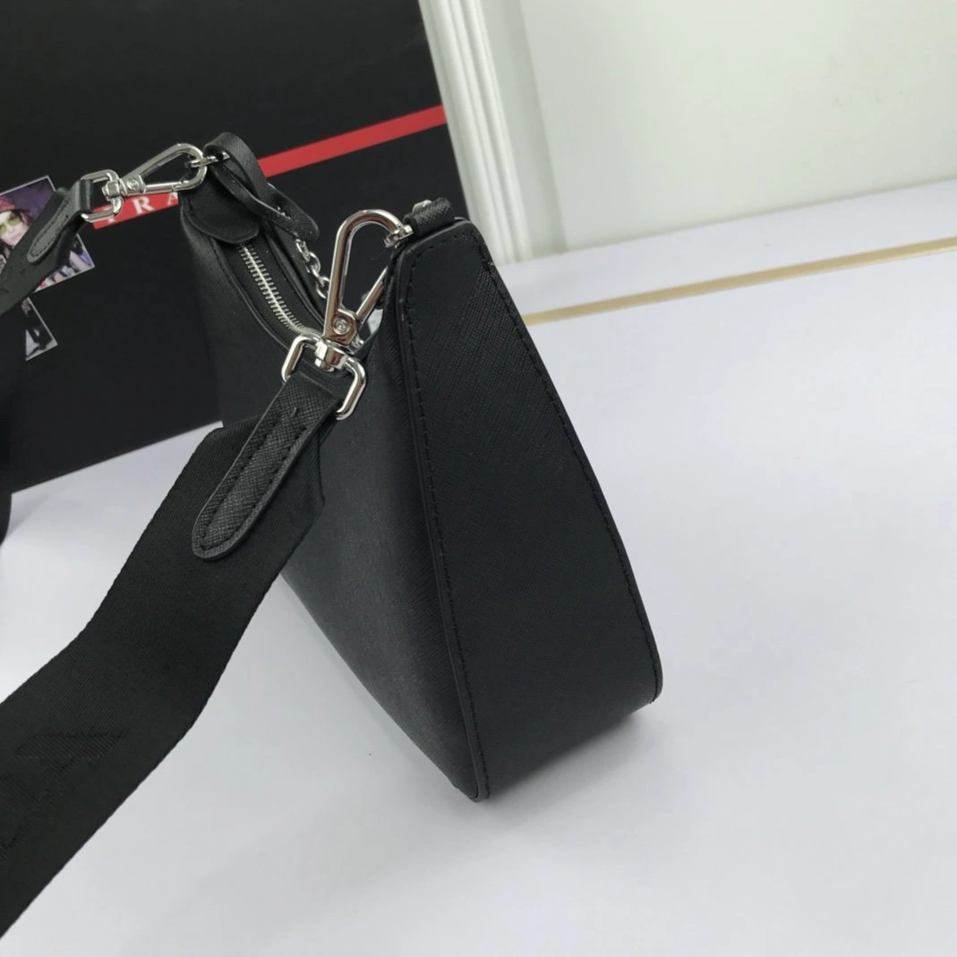 GoodFit 1388 Prada AAA Quality Messeger Bags For Women