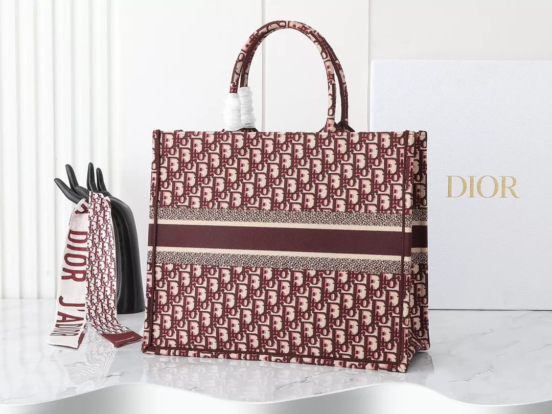 GoodFit 163 Christian Dior AAA Quality Tote-Handbags For Women