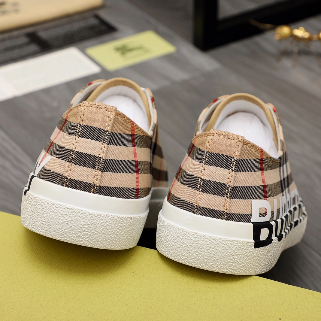GoodFit 1644 Burberry Casual Shoes For Men