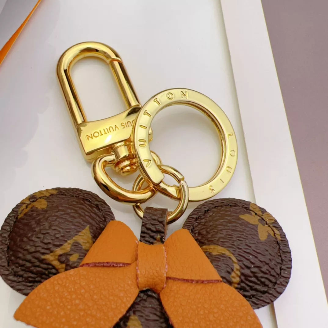 GoodFit 1900 Louis Vuitton LV Key Holder And Bag Buckle