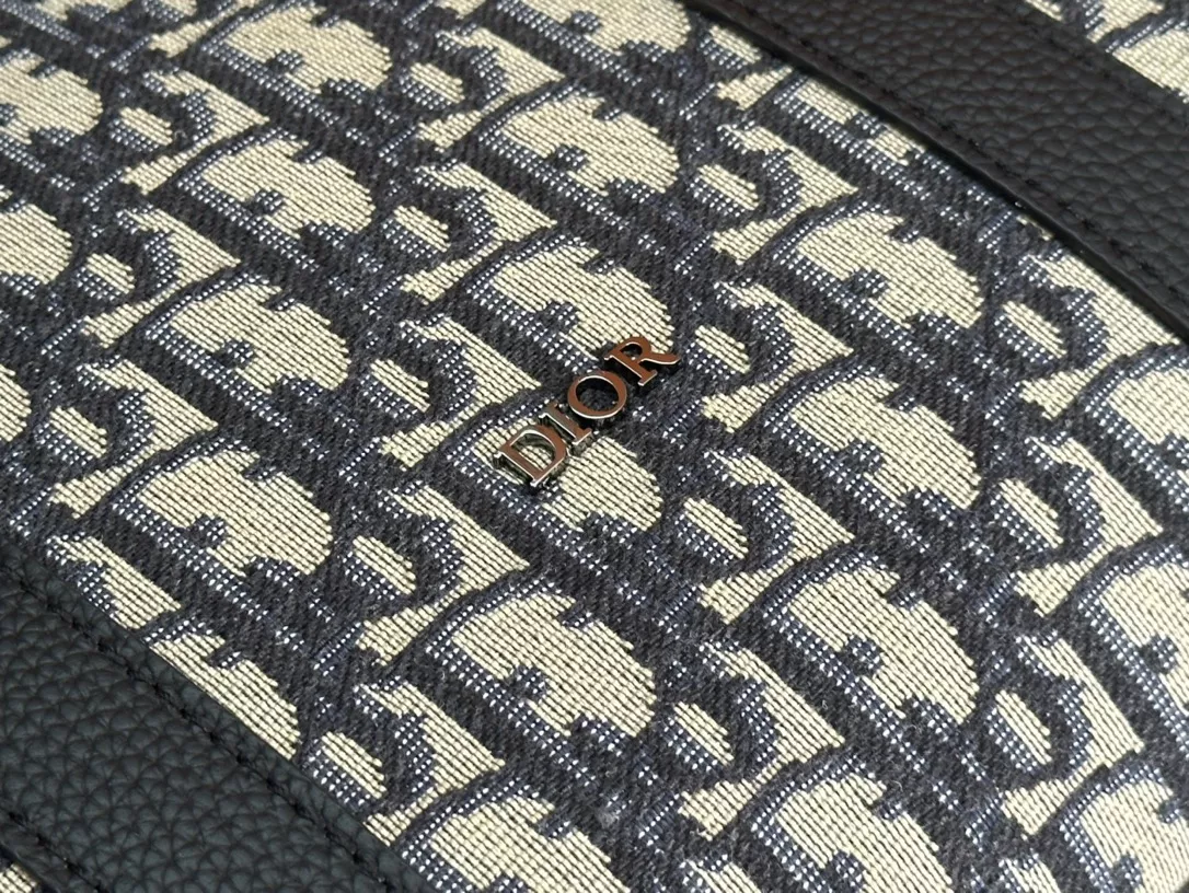 GoodFit 2044 Christian Dior Travel Bags