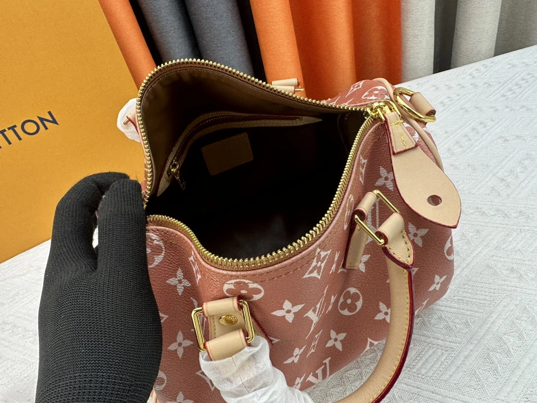 GoodFit 2121 Louis Vuitton AAA Quality Handbags For Women