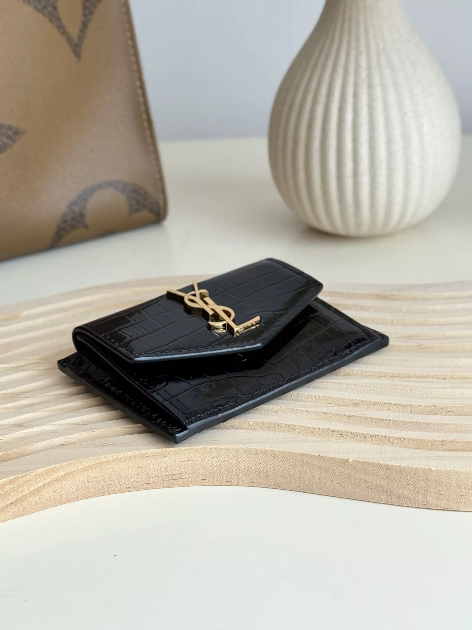 GoodFit 2544 Yves Saint Laurent AAA Quality Card Case For Women